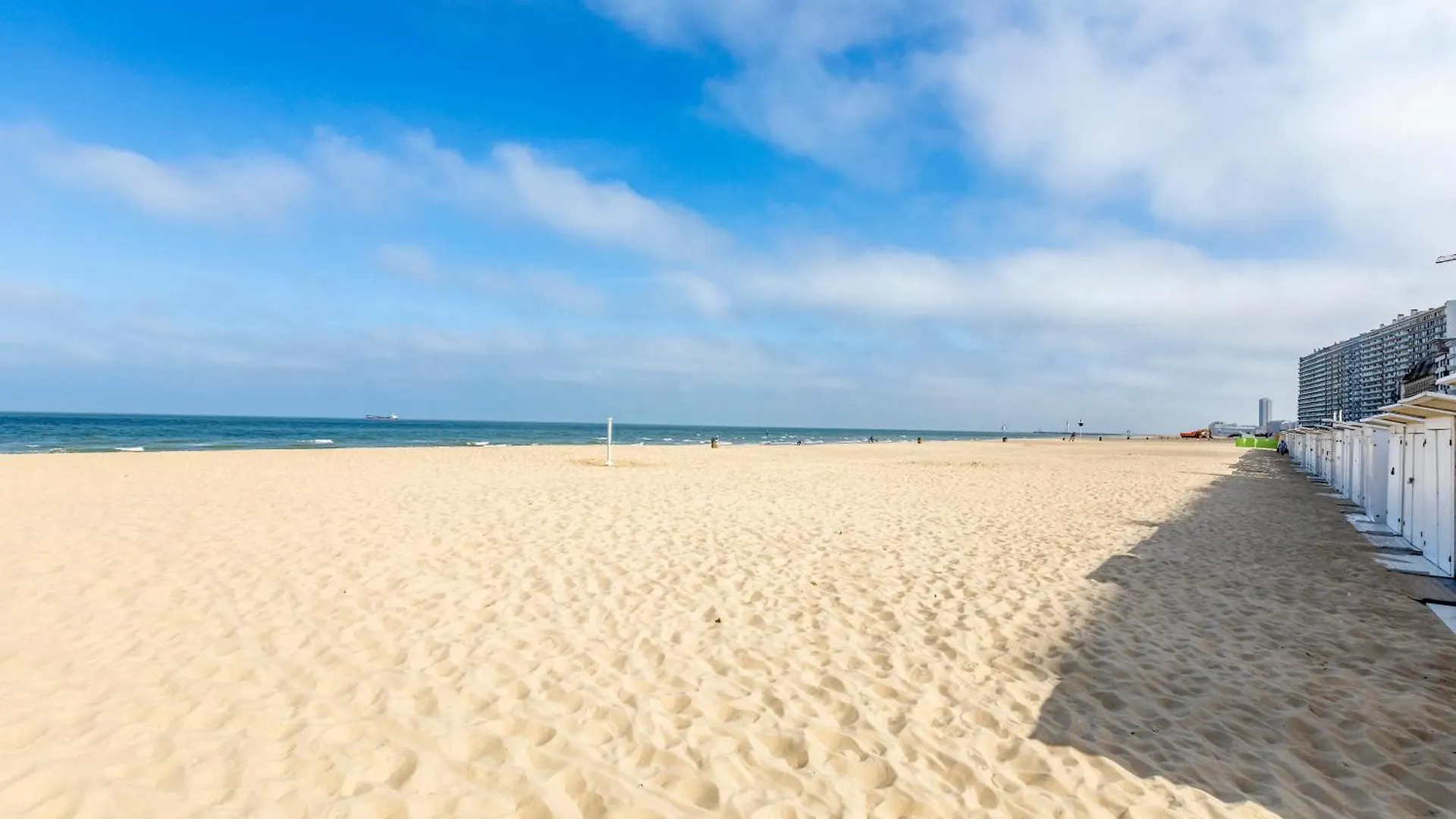Ereva Seaside 1 Bedroom Modern Apartment Ostend